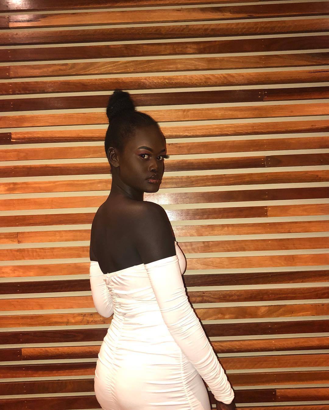 Je dois avouer que j’ai besoin de sensations fortes ce soir à Sélestat rencontre-Black-Sélestat