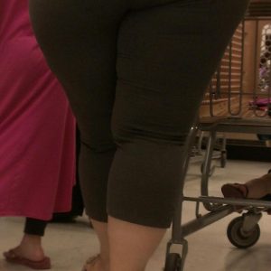 Cherche nouvelles amitiés et plus si affinités 😉 Lola - rencontre-Ronde-Bordeaux